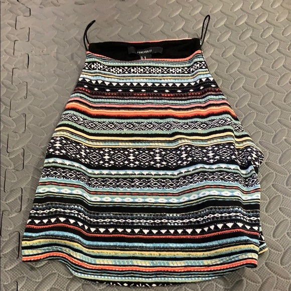 Colorful tank - Picture 1 of 2